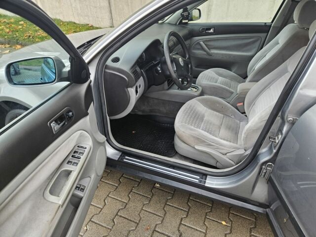 Фольксваген Пассат Варіант 2003 у Житомирі на Automoto.ua Сірий Фольксваген Пассат Варіант, об'ємом двигуна 1.9 л та пробігом 300 тис. км за 2100 $, фото 8 на Automoto.ua