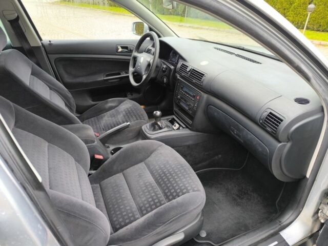 Сірий Фольксваген Пассат Варіант, об'ємом двигуна 1.6 л та пробігом 118 тис. км за 5700 $, фото 16 на Automoto.ua