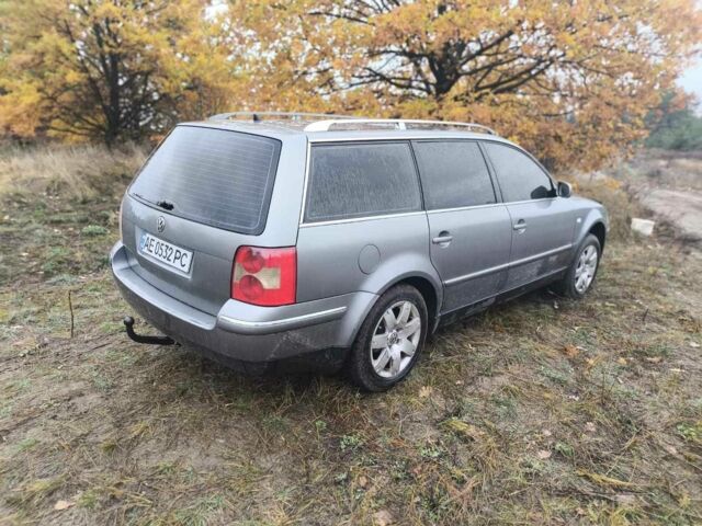 Серый Фольксваген Пассат Вариант, объемом двигателя 2.5 л и пробегом 400 тыс. км за 3900 $, фото 3 на Automoto.ua