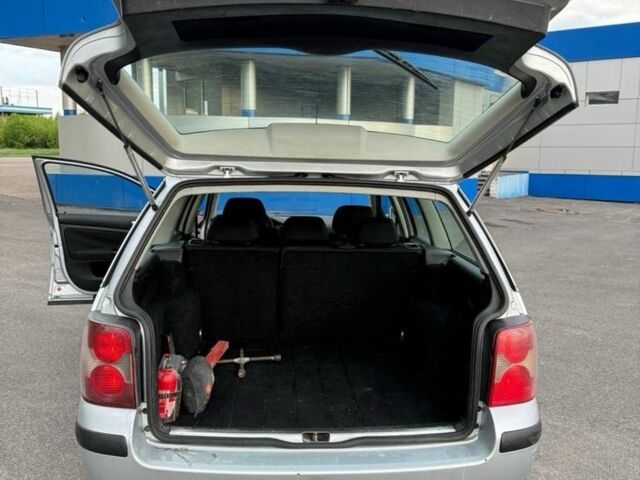 Серый Фольксваген Пассат Вариант, объемом двигателя 1.9 л и пробегом 300 тыс. км за 2900 $, фото 15 на Automoto.ua