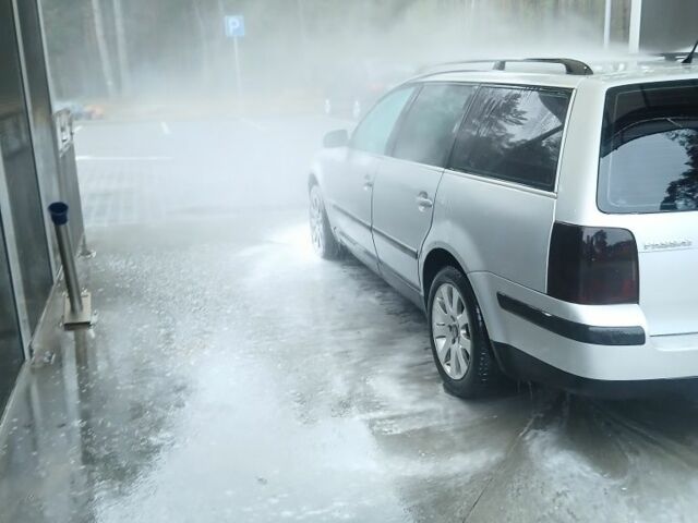 Сірий Фольксваген Пассат Варіант, об'ємом двигуна 1.9 л та пробігом 450 тис. км за 1350 $, фото 2 на Automoto.ua