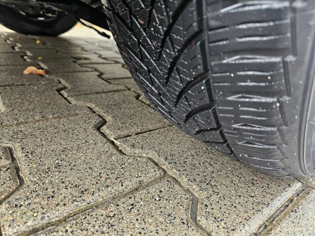 Фольксваген Пассат Варіант 2003 у Житомирі на Automoto.ua Сірий Фольксваген Пассат Варіант, об'ємом двигуна 1.9 л та пробігом 300 тис. км за 2100 $, фото 20 на Automoto.ua