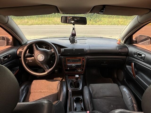 Фольксваген Пассат Вариант 2003 в Хусте на Automoto.ua Серый Фольксваген Пассат Вариант, объемом двигателя 1.9 л и пробегом 316 тыс. км за 3900 $, фото 9 на Automoto.ua