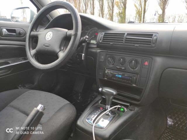 Сірий Фольксваген Пассат Варіант, об'ємом двигуна 1.9 л та пробігом 350 тис. км за 3900 $, фото 21 на Automoto.ua