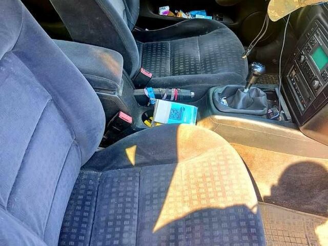 Серый Фольксваген Пассат Вариант, объемом двигателя 1.9 л и пробегом 240 тыс. км за 2022 $, фото 2 на Automoto.ua