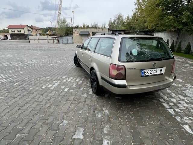 Сірий Фольксваген Пассат Варіант, об'ємом двигуна 1.8 л та пробігом 217 тис. км за 4300 $, фото 4 на Automoto.ua