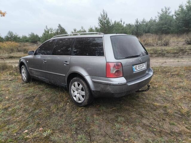 Серый Фольксваген Пассат Вариант, объемом двигателя 2.5 л и пробегом 400 тыс. км за 3900 $, фото 4 на Automoto.ua