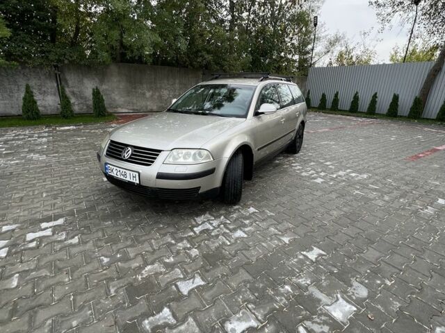 Сірий Фольксваген Пассат Варіант, об'ємом двигуна 1.8 л та пробігом 217 тис. км за 4300 $, фото 5 на Automoto.ua