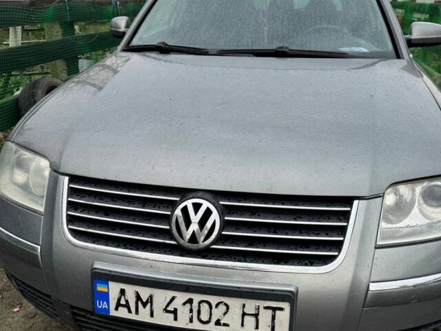 Сірий Фольксваген Пассат Варіант, об'ємом двигуна 2.5 л та пробігом 280 тис. км за 3600 $, фото 1 на Automoto.ua