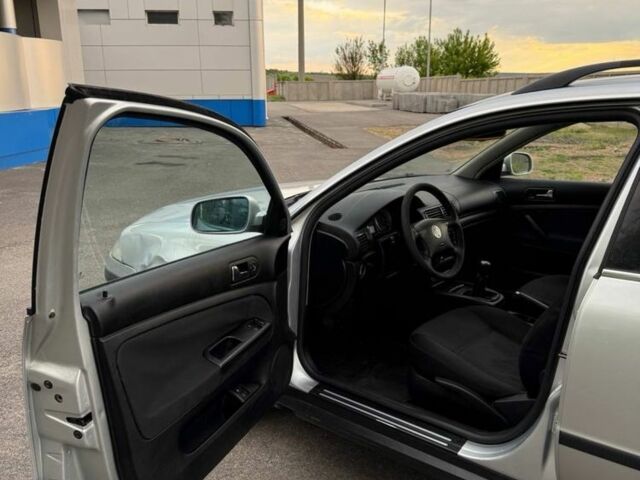 Серый Фольксваген Пассат Вариант, объемом двигателя 1.9 л и пробегом 300 тыс. км за 2900 $, фото 11 на Automoto.ua