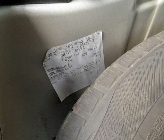 Сірий Фольксваген Пассат Варіант, об'ємом двигуна 1.6 л та пробігом 161 тис. км за 4850 $, фото 9 на Automoto.ua