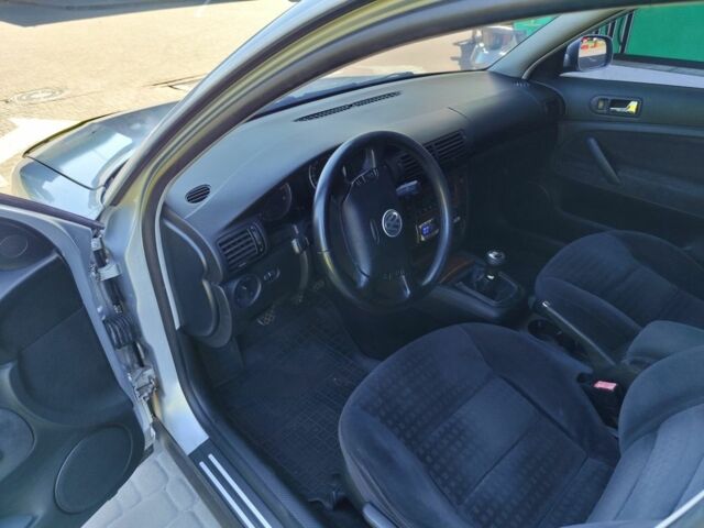 Фольксваген Пассат Вариант 2003 в Киеве на Automoto.ua Серый Фольксваген Пассат Вариант, объемом двигателя 1.8 л и пробегом 320 тыс. км за 4700 $, фото 6 на Automoto.ua