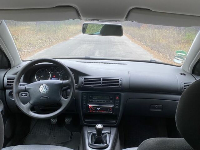 Серый Фольксваген Пассат Вариант, объемом двигателя 1.6 л и пробегом 166 тыс. км за 4700 $, фото 11 на Automoto.ua