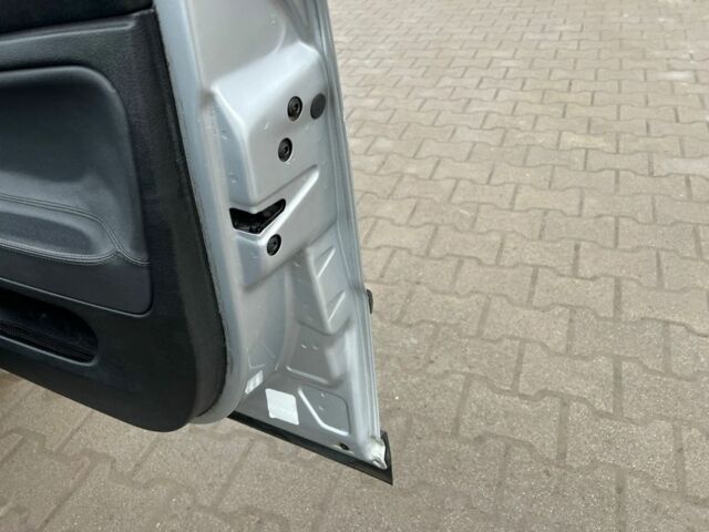 Серый Фольксваген Пассат Вариант, объемом двигателя 1.9 л и пробегом 438 тыс. км за 3600 $, фото 18 на Automoto.ua