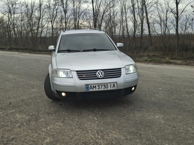 Сірий Фольксваген Пассат Варіант, об'ємом двигуна 2 л та пробігом 215 тис. км за 4500 $, фото 11 на Automoto.ua