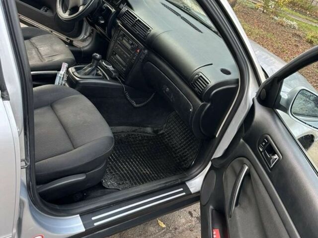 Серый Фольксваген Пассат Вариант, объемом двигателя 1.9 л и пробегом 250 тыс. км за 1750 $, фото 3 на Automoto.ua