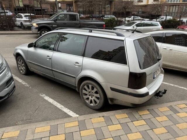 Серый Фольксваген Пассат Вариант, объемом двигателя 1.9 л и пробегом 300 тыс. км за 1900 $, фото 1 на Automoto.ua