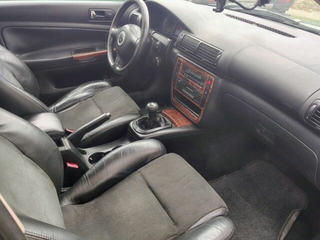 Сірий Фольксваген Пассат Варіант, об'ємом двигуна 1.9 л та пробігом 300 тис. км за 2500 $, фото 4 на Automoto.ua