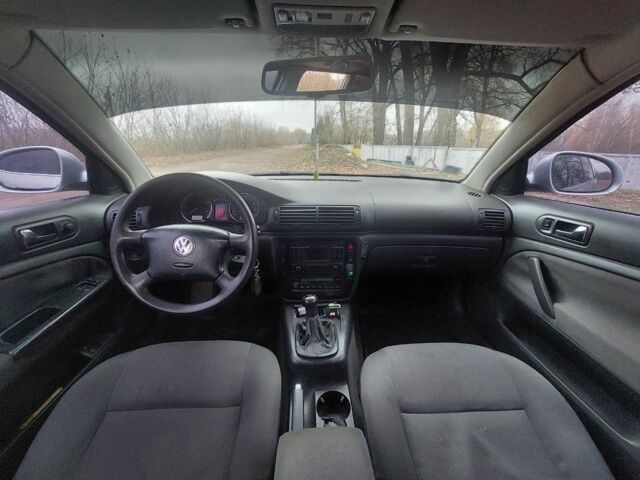 Серый Фольксваген Пассат Вариант, объемом двигателя 2 л и пробегом 443 тыс. км за 3600 $, фото 3 на Automoto.ua