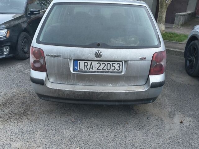 Сірий Фольксваген Пассат Варіант, об'ємом двигуна 1.9 л та пробігом 440 тис. км за 1200 $, фото 1 на Automoto.ua