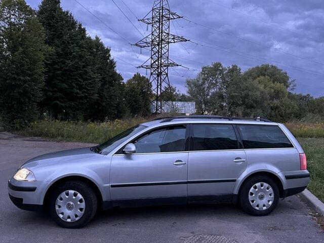 Серый Фольксваген Пассат Вариант, объемом двигателя 2 л и пробегом 370 тыс. км за 3900 $, фото 1 на Automoto.ua