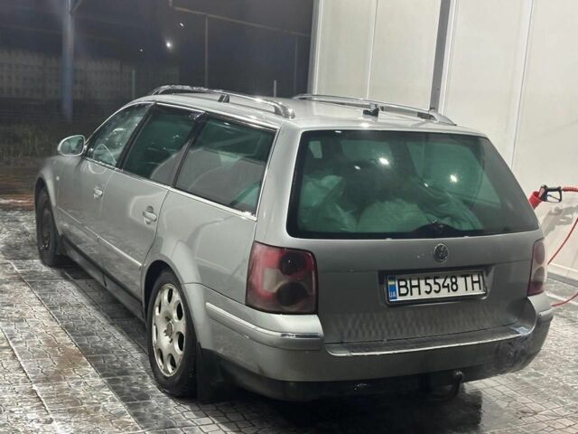 Серый Фольксваген Пассат Вариант, объемом двигателя 2.5 л и пробегом 370 тыс. км за 3850 $, фото 2 на Automoto.ua