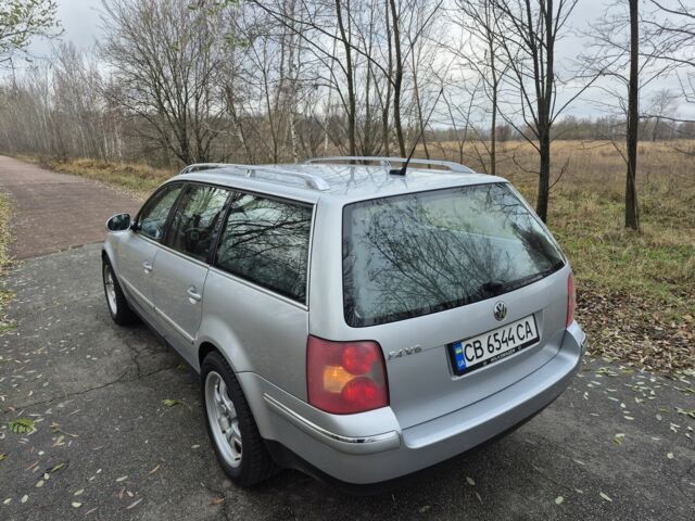 Серый Фольксваген Пассат Вариант, объемом двигателя 2.5 л и пробегом 250 тыс. км за 3999 $, фото 1 на Automoto.ua