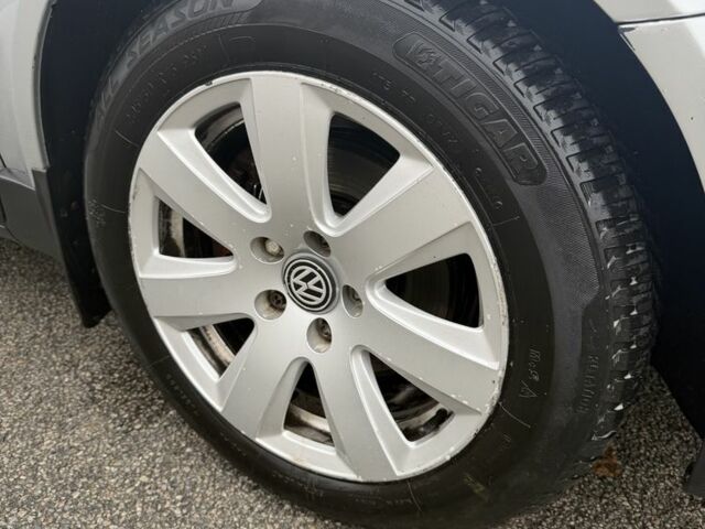 Серый Фольксваген Пассат Вариант, объемом двигателя 2 л и пробегом 250 тыс. км за 3850 $, фото 10 на Automoto.ua