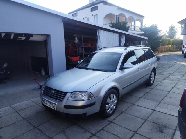 Серый Фольксваген Пассат Вариант, объемом двигателя 1.9 л и пробегом 340 тыс. км за 2000 $, фото 1 на Automoto.ua