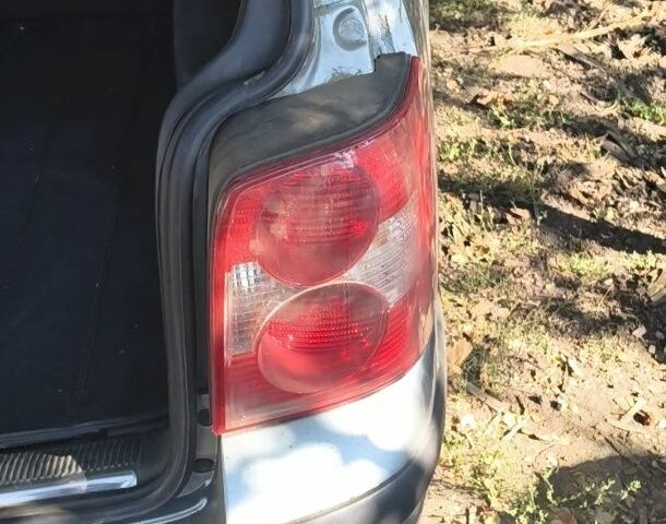 Серый Фольксваген Пассат Вариант, объемом двигателя 1.9 л и пробегом 400 тыс. км за 4500 $, фото 5 на Automoto.ua