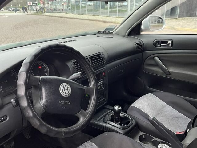 Серый Фольксваген Пассат Вариант, объемом двигателя 1.9 л и пробегом 320 тыс. км за 3400 $, фото 11 на Automoto.ua