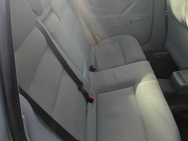 Сірий Фольксваген Пассат Варіант, об'ємом двигуна 2 л та пробігом 193 тис. км за 5000 $, фото 4 на Automoto.ua