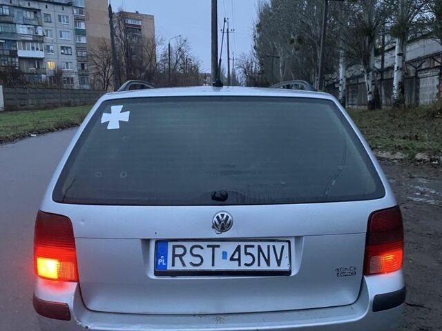 Серый Фольксваген Пассат Вариант, объемом двигателя 1.9 л и пробегом 256 тыс. км за 1400 $, фото 4 на Automoto.ua