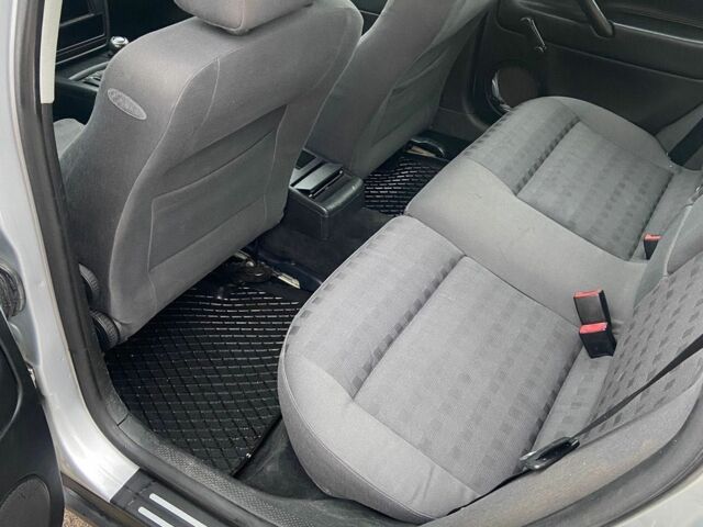 Сірий Фольксваген Пассат Варіант, об'ємом двигуна 1.9 л та пробігом 300 тис. км за 2500 $, фото 6 на Automoto.ua