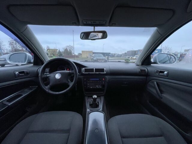 Серый Фольксваген Пассат Вариант, объемом двигателя 1.9 л и пробегом 330 тыс. км за 2500 $, фото 11 на Automoto.ua