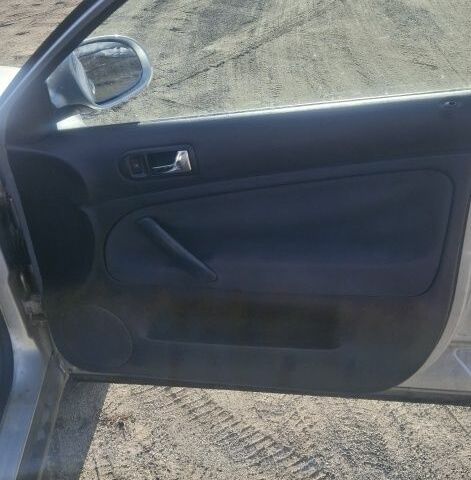 Сірий Фольксваген Пассат Варіант, об'ємом двигуна 2 л та пробігом 350 тис. км за 1500 $, фото 11 на Automoto.ua