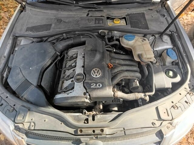 Сірий Фольксваген Пассат Варіант, об'ємом двигуна 2 л та пробігом 193 тис. км за 5000 $, фото 6 на Automoto.ua