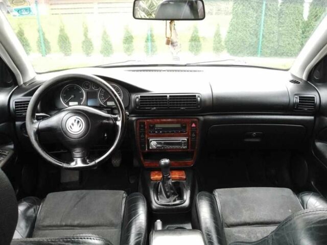 Серый Фольксваген Пассат Вариант, объемом двигателя 1.9 л и пробегом 264 тыс. км за 1450 $, фото 7 на Automoto.ua