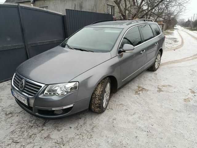 Серый Фольксваген Пассат Вариант, объемом двигателя 2 л и пробегом 333 тыс. км за 5300 $, фото 1 на Automoto.ua