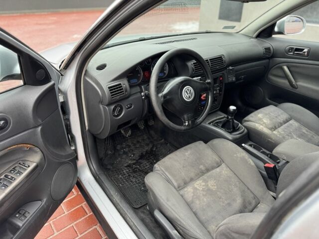 Сірий Фольксваген Пассат Варіант, об'ємом двигуна 1.9 л та пробігом 389 тис. км за 2100 $, фото 4 на Automoto.ua