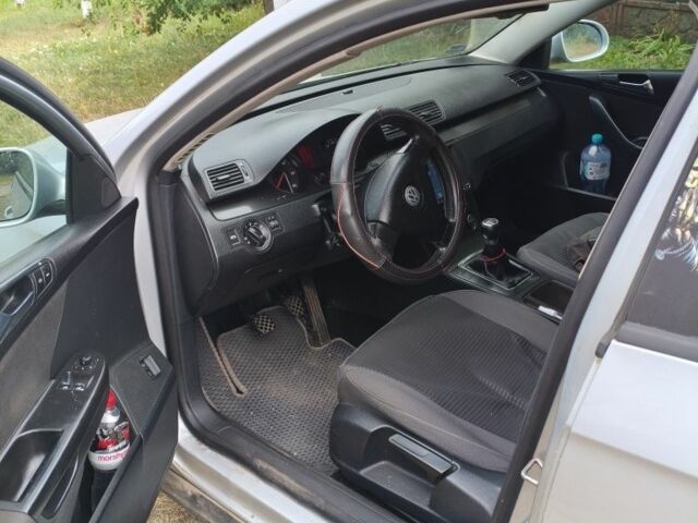 Серый Фольксваген Пассат Вариант, объемом двигателя 2 л и пробегом 487 тыс. км за 5800 $, фото 6 на Automoto.ua