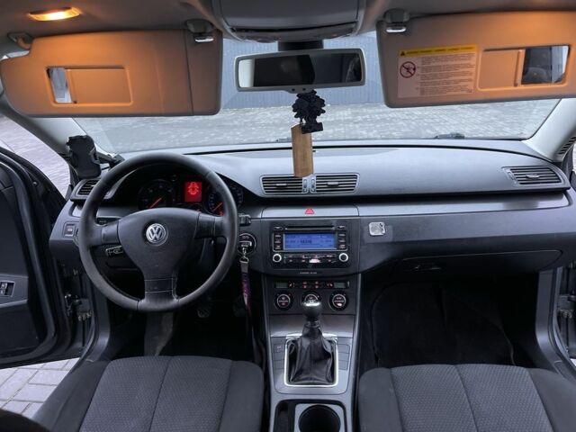 Сірий Фольксваген Пассат Варіант, об'ємом двигуна 1.9 л та пробігом 380 тис. км за 2450 $, фото 23 на Automoto.ua