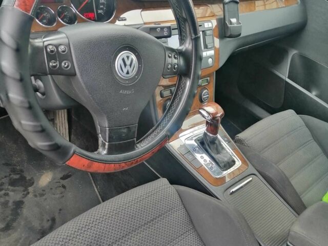 Сірий Фольксваген Пассат Варіант, об'ємом двигуна 2 л та пробігом 282 тис. км за 5500 $, фото 9 на Automoto.ua