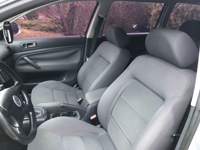 Сірий Фольксваген Пассат Варіант, об'ємом двигуна 1.9 л та пробігом 357 тис. км за 4350 $, фото 11 на Automoto.ua