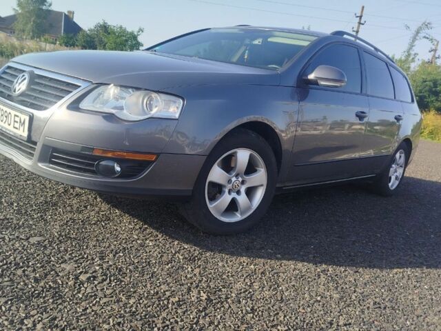 Серый Фольксваген Пассат Вариант, объемом двигателя 1.6 л и пробегом 245 тыс. км за 4800 $, фото 7 на Automoto.ua