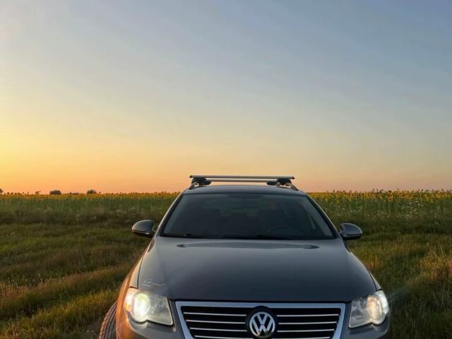 Сірий Фольксваген Пассат Варіант, об'ємом двигуна 2 л та пробігом 244 тис. км за 5500 $, фото 9 на Automoto.ua