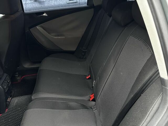 Сірий Фольксваген Пассат Варіант, об'ємом двигуна 2 л та пробігом 345 тис. км за 6000 $, фото 10 на Automoto.ua