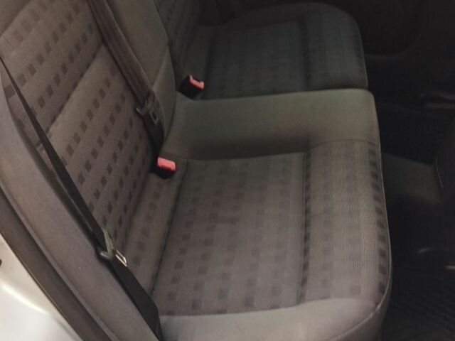 Сірий Фольксваген Пассат Варіант, об'ємом двигуна 2.5 л та пробігом 441 тис. км за 4200 $, фото 5 на Automoto.ua