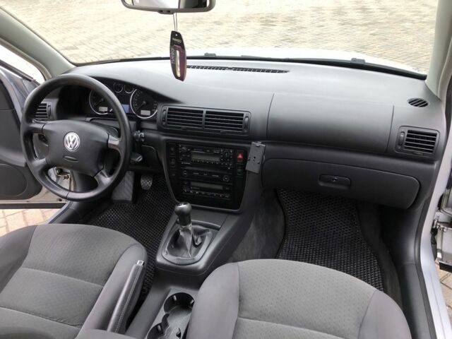 Сірий Фольксваген Пассат Варіант, об'ємом двигуна 1.9 л та пробігом 357 тис. км за 4350 $, фото 17 на Automoto.ua