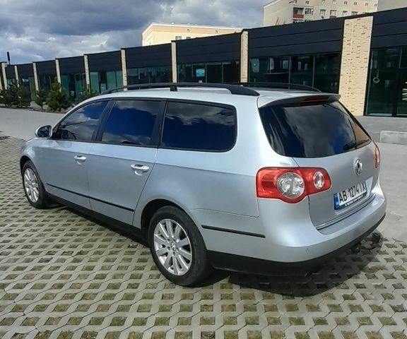 Сірий Фольксваген Пассат Варіант, об'ємом двигуна 2 л та пробігом 265 тис. км за 4500 $, фото 4 на Automoto.ua